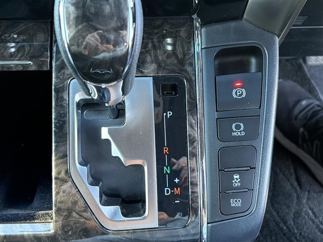 アルファード ２．５Ｓ　タイプゴールドＩＩＩ　ナビＴＶ　フルセグテレビ　ＢＴ接続　クリアランスソナー　レーンアシスト　オートハイビーム　ＴＳＳ　オットマン　ＢＭ　オートライト　ＬＥＤヘッドライト　ドライブレコーダー　ＤＶＤ　ＥＴＣ　オートエアコン（38枚目）