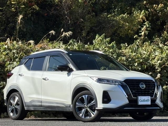 キックス Ｘ　パーキングセンサー　ブルートゥースオーディオ　地デジ　ナビ＆ＴＶ　ＶＤＣ　追従クルコン　スマートキー　ＤＶＤ再生　ＬＥＤヘッド　レーンアシスト　パワーステアリング　ＥＴＣ　オートライト　ＡＡＣ　ＡＢＳ（2枚目）