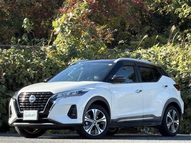 キックス Ｘ　パーキングセンサー　ブルートゥースオーディオ　地デジ　ナビ＆ＴＶ　ＶＤＣ　追従クルコン　スマートキー　ＤＶＤ再生　ＬＥＤヘッド　レーンアシスト　パワーステアリング　ＥＴＣ　オートライト　ＡＡＣ　ＡＢＳ（4枚目）