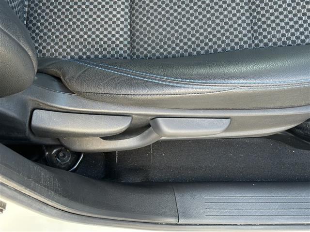 キックス Ｘ　パーキングセンサー　ブルートゥースオーディオ　地デジ　ナビ＆ＴＶ　ＶＤＣ　追従クルコン　スマートキー　ＤＶＤ再生　ＬＥＤヘッド　レーンアシスト　パワーステアリング　ＥＴＣ　オートライト　ＡＡＣ　ＡＢＳ（34枚目）