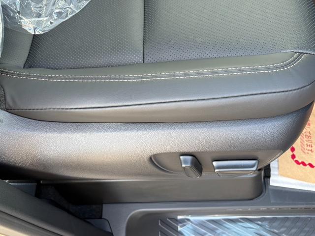 アルファード Ｚ　左右独立ムーンルーフ　トヨタチームメイト　ユニバーサルステップ　アドバンストパーク　パーキングサポートブレーキ　アドバンストブレーキ　パノラミックビューモニター純正ナビ　パワーリアゲート　両側パワスラ（46枚目）