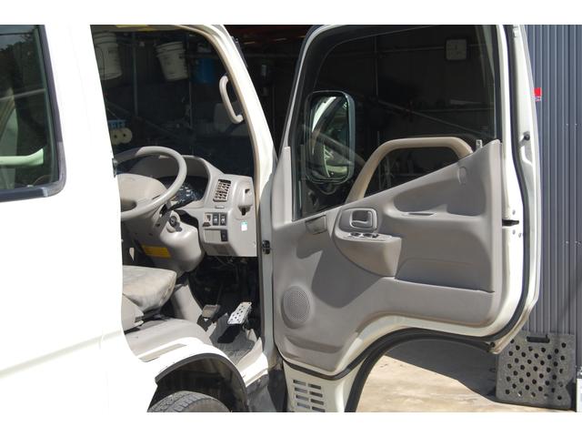 トヨエース Wキャブロングシングルジャストロ ガソリン 5速ミッション 車両総重量3080kg 最大積載量1000kg 6人乗り 普通免許(49枚目)
