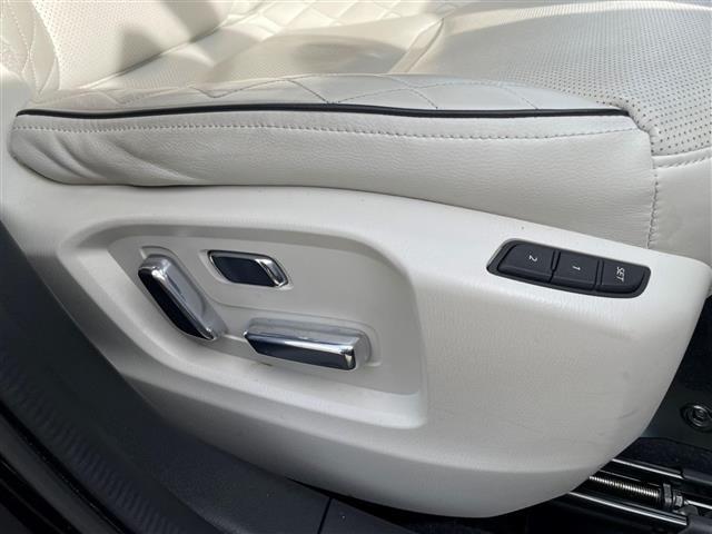 ＣＸ－８ ＸＤ　エクスクルーシブモード　４ＷＤ、純正ＳＤナビ（ＴＶ、ＦＭ＆ＡＭ、ＳＤ、ＤＩＳＣ、Ａｐｐｌｅｃａｒｐｌａｙ）、ＢＳＭ、ＡＶＨ、ＨＵＤ、置くだけ充電、パワーシート、シートヒーター、エアシート、本革シート、社外ドラレコ、サンルーフ（22枚目）
