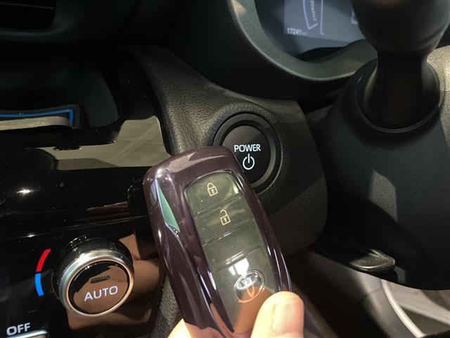 ヤリスクロス ハイブリッドZ ☆ワンオーナー車☆登録時走行距離17,241km☆モデリスタエアロ(ADVANCE ROBUST STYLE)☆保証書☆取扱説明書☆記録簿☆純正ディスプレイオーディオPlus(コネクティッドナビ対応)(7枚目)