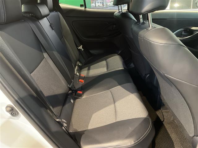 ヤリスクロス ハイブリッドZ ☆ワンオーナー車☆登録時走行距離17,241km☆モデリスタエアロ(ADVANCE ROBUST STYLE)☆保証書☆取扱説明書☆記録簿☆純正ディスプレイオーディオPlus(コネクティッドナビ対応)(13枚目)