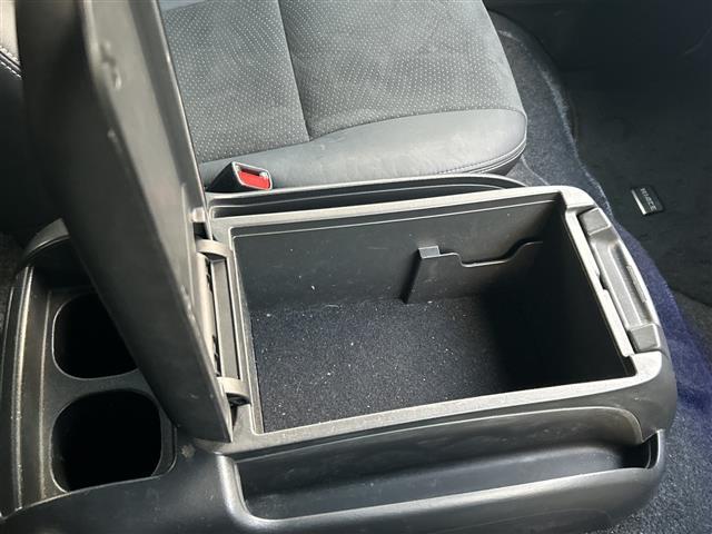 ハイエースバン スーパーGL ダーク プライムII 社外ナビ ETC スマートキー バックカメラ ドラレコ一体型ミラー ドアバイザー アラウンドビューモニター(10枚目)