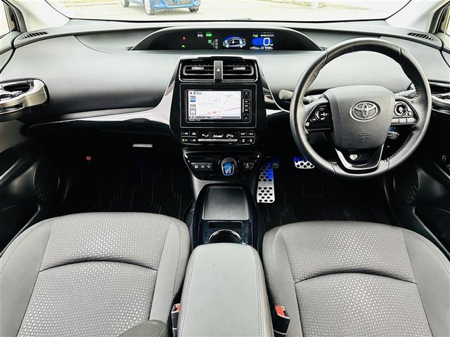 S トヨタセーフティセンス サンルーフ 社外SDナビ CD DVD DTV Bluetooth バックカメラ レーダークルーズコントロール LEDオートライト オートハイビーム(36枚目)