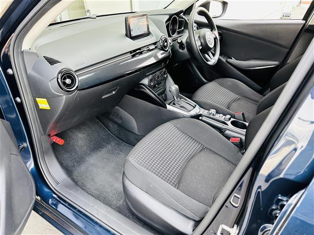 13S スマートシティブレーキサポート 純正SDナビ CD DVD DTV Bluetooth バックカメラ 社外アルミホイール ホイール付きサマータイヤ積込 スマートキー プッシュスタート(6枚目)