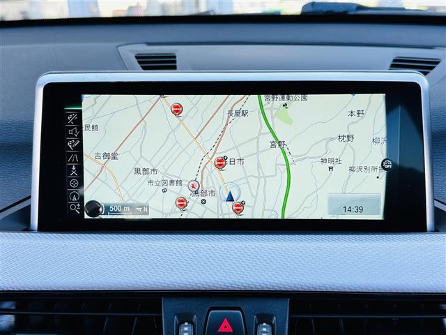 xDrive 18d Mスポーツ インテリジェントセーフティ 純正ナビ バックカメラ LEDオートライト コーナーセンサー Mスポーツ専用シート Mスポーツ専用アルミホイール Mスポーツ専用ステアリング スマートキー(12枚目)