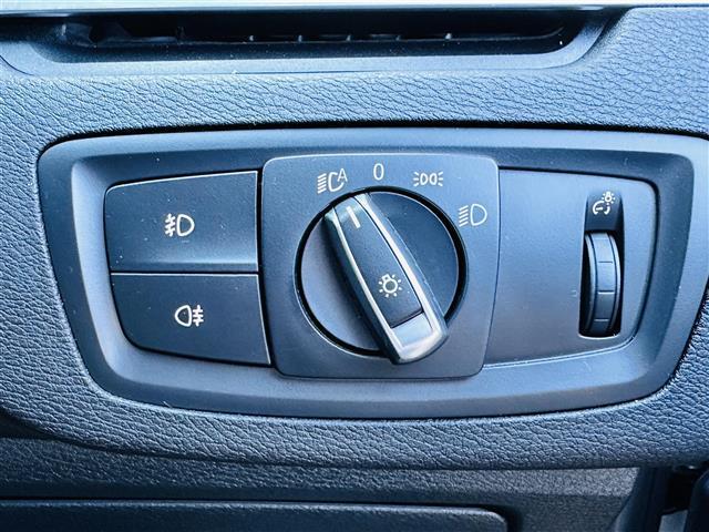 xDrive 18d Mスポーツ インテリジェントセーフティ 純正ナビ バックカメラ LEDオートライト コーナーセンサー Mスポーツ専用シート Mスポーツ専用アルミホイール Mスポーツ専用ステアリング スマートキー(27枚目)