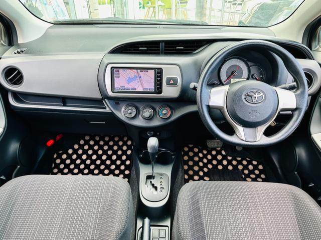 F 純正SDメモリナビ 純正ワンセグTV 4WD 横滑り防止装置 社外アルミホイール14インチ 純ホイール(スタッドレス積込)純正ハロゲンヘッドライト リモコンキー(2枚目)