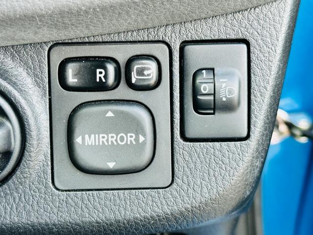 F 純正SDメモリナビ 純正ワンセグTV 4WD 横滑り防止装置 社外アルミホイール14インチ 純ホイール(スタッドレス積込)純正ハロゲンヘッドライト リモコンキー(16枚目)