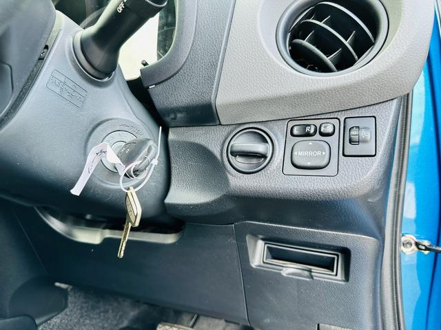 F 純正SDメモリナビ 純正ワンセグTV 4WD 横滑り防止装置 社外アルミホイール14インチ 純ホイール(スタッドレス積込)純正ハロゲンヘッドライト リモコンキー(17枚目)