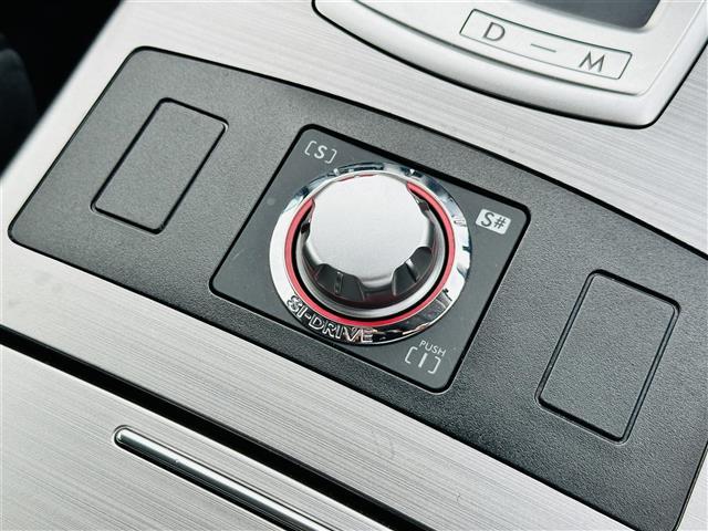 2.5iアイサイト 4WD 純正HDDナビ CD/DVD/DTV/Bluetooth バックカメラ レーダークルーズコントロール HIDオートライト パドルシフト ハーフレザー調シート パワーシート スマートキ- ETC(10枚目)