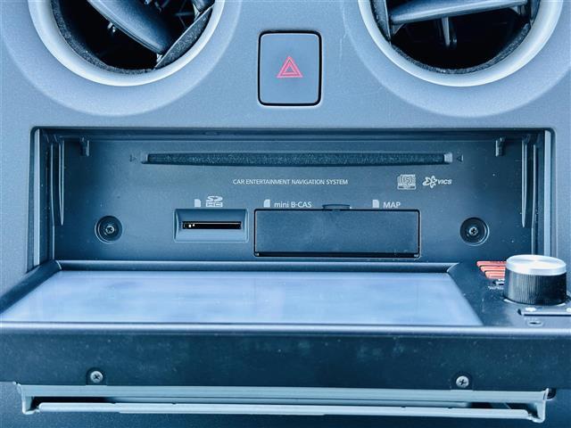 X DIG-S エコスーパーチャージャー 純正SDナビ CD/DTV スマートキー プッシュスタート アイドリングストップ フロアマット ドアバイザー(7枚目)