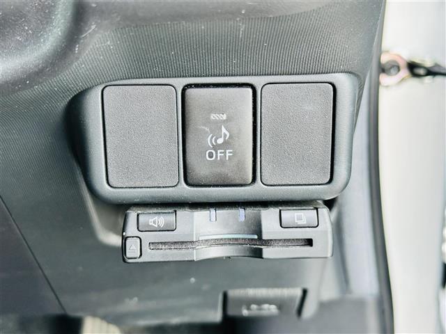 S アルパインナビ CD/DVD/DTV/Bluetooth バックカメラ 社外アルミホイール付きスタッドレス積込 リモコンキー ETC フロアマット ドアバイザー レベライザー(4枚目)