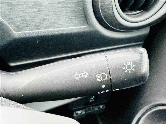 S アルパインナビ CD/DVD/DTV/Bluetooth バックカメラ 社外アルミホイール付きスタッドレス積込 リモコンキー ETC フロアマット ドアバイザー レベライザー(13枚目)