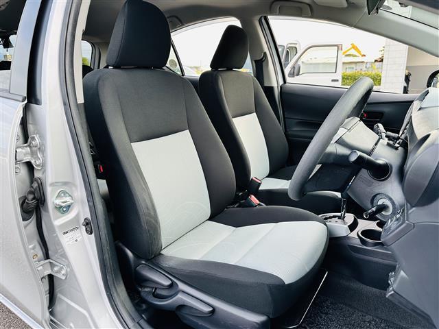 S アルパインナビ CD/DVD/DTV/Bluetooth バックカメラ 社外アルミホイール付きスタッドレス積込 リモコンキー ETC フロアマット ドアバイザー レベライザー(21枚目)