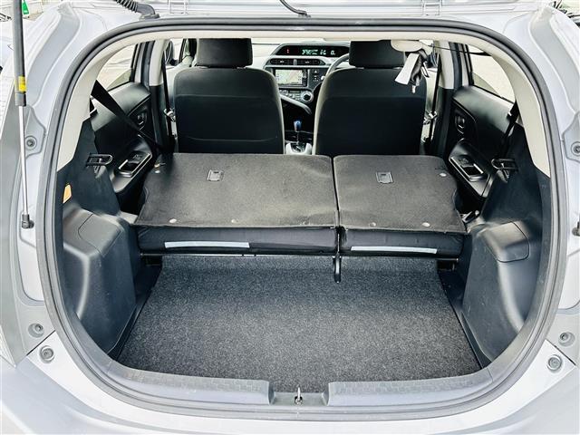 S アルパインナビ CD/DVD/DTV/Bluetooth バックカメラ 社外アルミホイール付きスタッドレス積込 リモコンキー ETC フロアマット ドアバイザー レベライザー(37枚目)