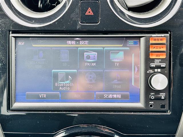 Ｘ　ＤＩＧ－Ｓ　エマージェンシーブレーキ　純正ＳＤナビ　ＣＤ／ＤＴＶ／Ｂｌｕｅｔｏｏｔｈ　バックカメラ　オートライト　アイドリングストップ　前後ドライブレーコーダー　スマートキー　プッシュスタート　純正フロアマット(7枚目)