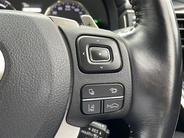 ＩＳ ＩＳ３００ｈ　バージョンＬ　サンルーフ　純正ナビ　衝突被害軽減ブレーキ　アダプティブクルーズコントロール　純正アルミサマータイヤ積込　オートハイビーム　シートクーラー　シートヒーター　ステアリングヒーター　ＥＴＣ２．０（10枚目）