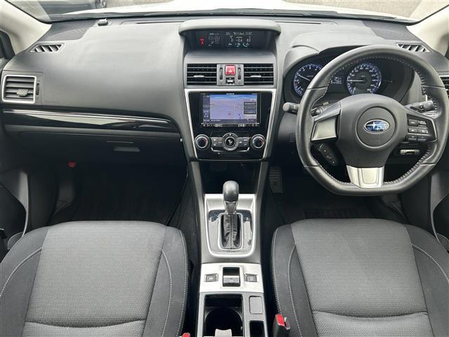 レヴォーグ 1.6GTアイサイト 純正ナビ/バックカメラ/アイサイト/TV(フルセグ)/4WD/ターボエンジン/クルーズコントロール/スマートキー/純正アルミホイール/電動格納ミラー/アイドリングストップ/ETC/プッシュスタート(5枚目)