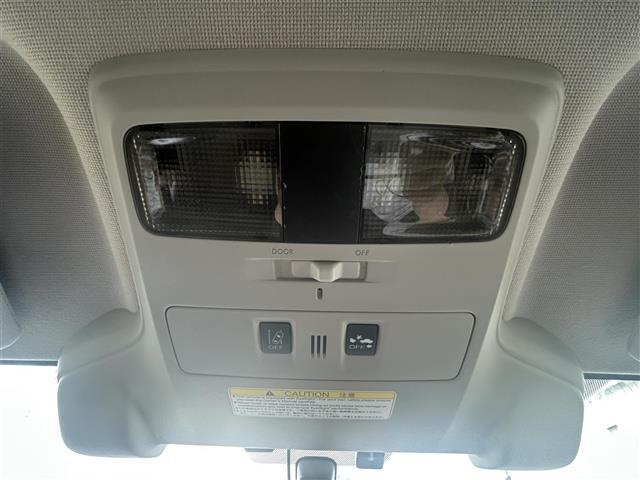 レヴォーグ 1.6GTアイサイト 純正ナビ/バックカメラ/アイサイト/TV(フルセグ)/4WD/ターボエンジン/クルーズコントロール/スマートキー/純正アルミホイール/電動格納ミラー/アイドリングストップ/ETC/プッシュスタート(16枚目)