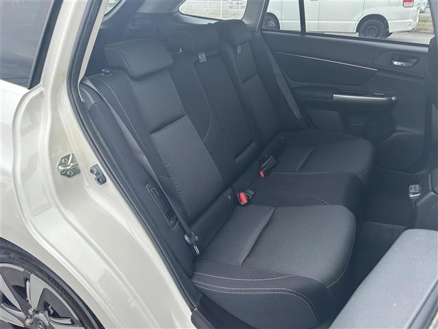 レヴォーグ 1.6GTアイサイト 純正ナビ/バックカメラ/アイサイト/TV(フルセグ)/4WD/ターボエンジン/クルーズコントロール/スマートキー/純正アルミホイール/電動格納ミラー/アイドリングストップ/ETC/プッシュスタート(22枚目)