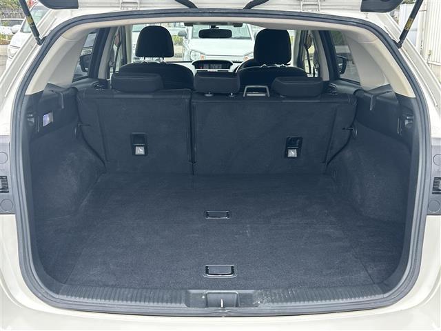 レヴォーグ 1.6GTアイサイト 純正ナビ/バックカメラ/アイサイト/TV(フルセグ)/4WD/ターボエンジン/クルーズコントロール/スマートキー/純正アルミホイール/電動格納ミラー/アイドリングストップ/ETC/プッシュスタート(24枚目)