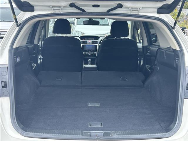 レヴォーグ 1.6GTアイサイト 純正ナビ/バックカメラ/アイサイト/TV(フルセグ)/4WD/ターボエンジン/クルーズコントロール/スマートキー/純正アルミホイール/電動格納ミラー/アイドリングストップ/ETC/プッシュスタート(27枚目)