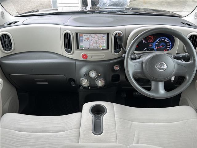 キューブ １５Ｘ　Ｍセレクション　禁煙車／社外ナビ／電動格納ミラー／スマートキー／スペアキー／プッシュスタート／ＴＶ（ワンセグ）／盗難防止装置（3枚目）