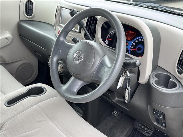 キューブ １５Ｘ　Ｍセレクション　禁煙車／社外ナビ／電動格納ミラー／スマートキー／スペアキー／プッシュスタート／ＴＶ（ワンセグ）／盗難防止装置（5枚目）
