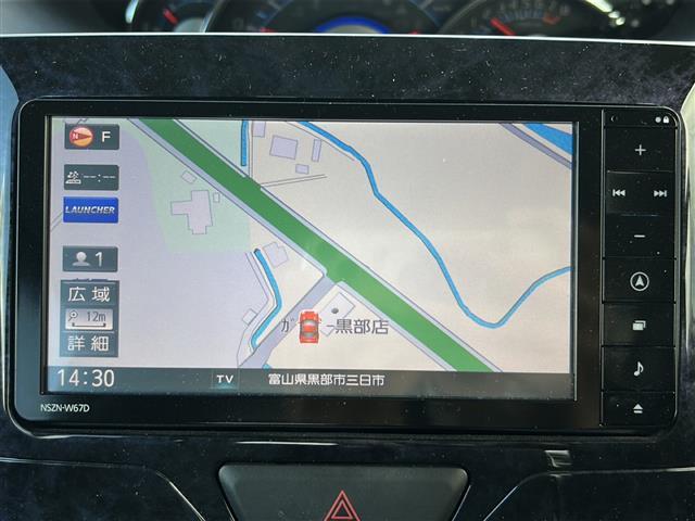 タント カスタムX トップエディションSAIII 禁煙車/純正ナビ/バックカメラ/TV(フルセグ)/片側パワースライドドア/スマートキー/ハーフレザーシート/シートヒーター/純正アルミホイール/純正フロアマット/プッシュスタート/盗難防止装置(2枚目)