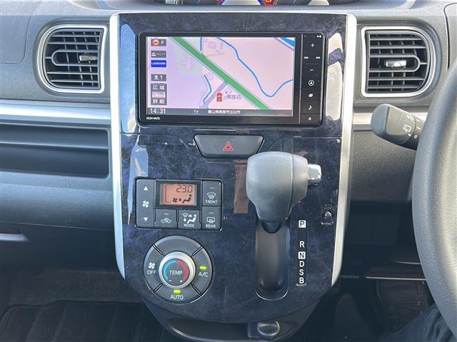 タント カスタムX トップエディションSAIII 禁煙車/純正ナビ/バックカメラ/TV(フルセグ)/片側パワースライドドア/スマートキー/ハーフレザーシート/シートヒーター/純正アルミホイール/純正フロアマット/プッシュスタート/盗難防止装置(14枚目)