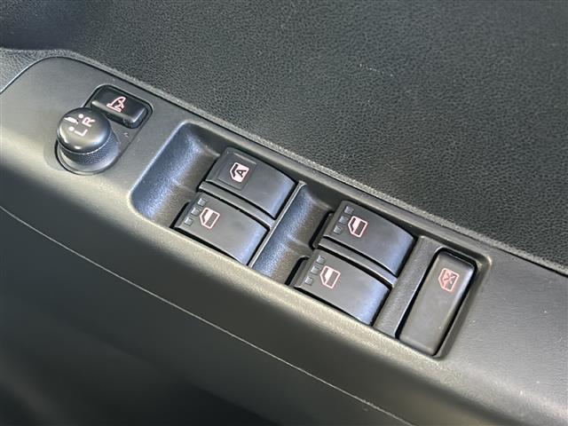 ムーヴコンテ カスタム X リミテッド 禁煙車/ドライブレコーダー(前後)/スマートキー/プッシュスタート/純正フロアマット/AM/FMラジオ/盗難防止装置/オートライト/サイドエアバック(9枚目)