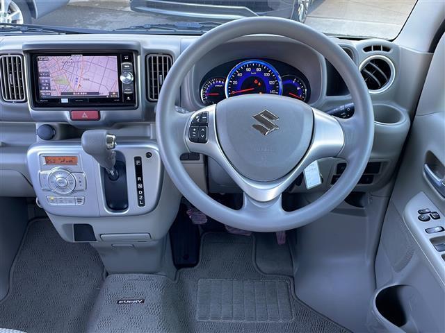 エブリイワゴン PZターボスペシャル 禁煙車/社外SDナビ/バックカメラ/フルセグ/BlueTooth・CD・DVD/両側電動パワースライド/純背アルミホイール/純正フロアマット/オートライト/LEDヘッドライト/スマートキー/スペアキー(6枚目)
