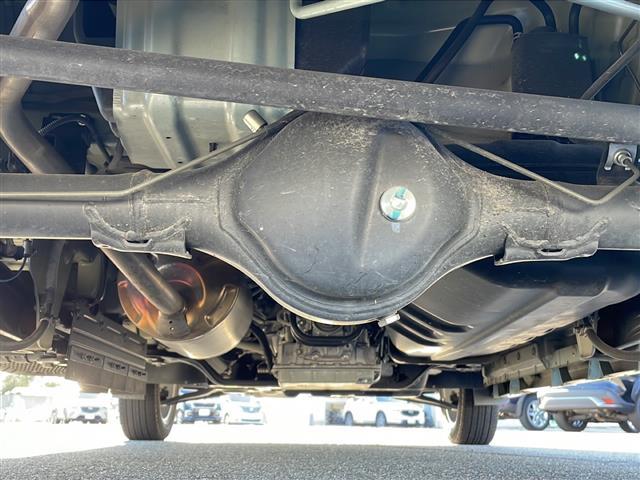 エブリイワゴン PZターボスペシャル 禁煙車/社外SDナビ/バックカメラ/フルセグ/BlueTooth・CD・DVD/両側電動パワースライド/純背アルミホイール/純正フロアマット/オートライト/LEDヘッドライト/スマートキー/スペアキー(43枚目)