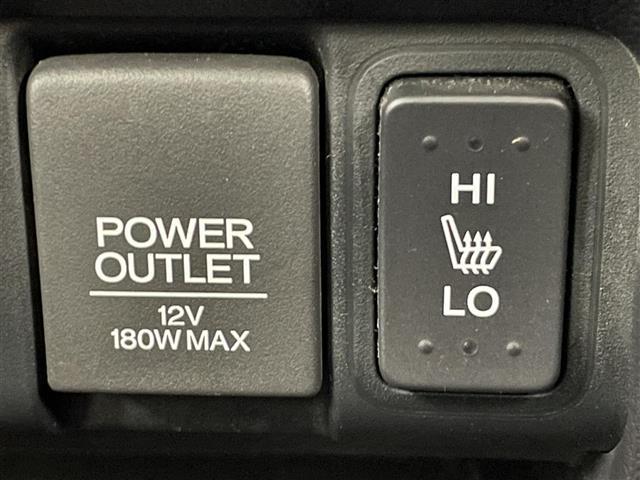 Ｎ－ＢＯＸカスタム Ｇ　ＳＳブラックスタイルパッケージ　４ＷＤ／寒冷地仕様／純正メモリナビ／フルセグ／純正ビルトインＥＴＣ／前後ドライブレコーダー／バックカメラ／衝突軽減ブレーキ／横滑り防止（16枚目）