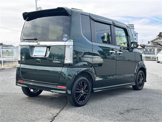 Ｎ－ＢＯＸカスタム Ｇ　ＳＳブラックスタイルパッケージ　４ＷＤ／寒冷地仕様／純正メモリナビ／フルセグ／純正ビルトインＥＴＣ／前後ドライブレコーダー／バックカメラ／衝突軽減ブレーキ／横滑り防止（35枚目）