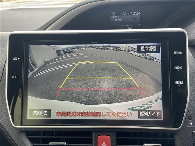 ヴォクシー ＺＳ　煌　フリップダウンモニター／純正ＳＤナビ／フルセグ／バックカメラ／衝突被害軽減ブレーキ／レーンキープアシスト／クルーズコントロール／ＥＴＣ／オートマチックハイビーム／両側パワースライドドア（3枚目）
