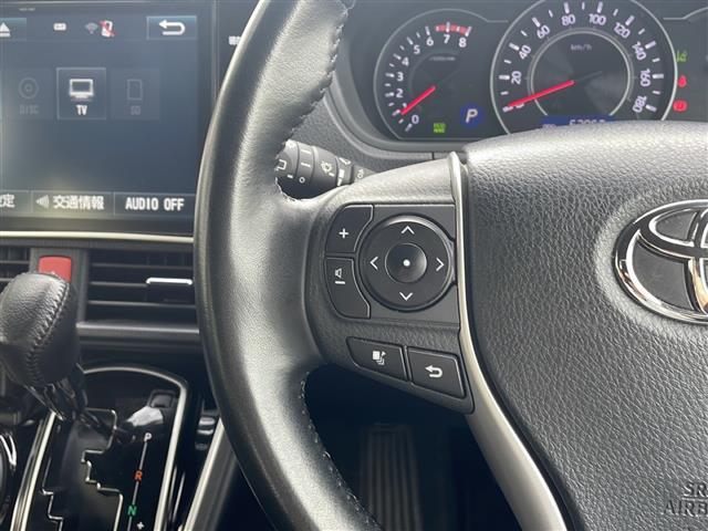 ヴォクシー ＺＳ　煌　フリップダウンモニター／純正ＳＤナビ／フルセグ／バックカメラ／衝突被害軽減ブレーキ／レーンキープアシスト／クルーズコントロール／ＥＴＣ／オートマチックハイビーム／両側パワースライドドア（9枚目）