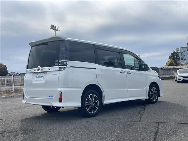 ヴォクシー ＺＳ　煌　フリップダウンモニター／純正ＳＤナビ／フルセグ／バックカメラ／衝突被害軽減ブレーキ／レーンキープアシスト／クルーズコントロール／ＥＴＣ／オートマチックハイビーム／両側パワースライドドア（35枚目）