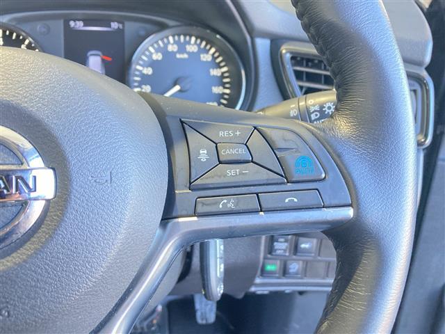 エクストレイル ２０Ｘｉ　禁煙／純正ＳＤナビ／フルセグ／プロパイロット／エマージェンシーブレーキ／アラウンドビューモニター／パワーバックドア／ＥＴＣ／ＬＥＤヘッドライト／シートヒーター／ドライブレコーダー（6枚目）