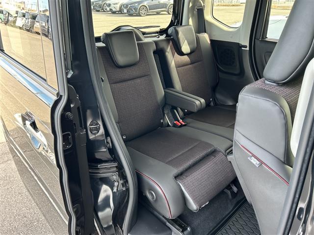 スペーシアカスタム ハイブリッドXS 純正9インチナビ/全方位カメラ/フルセグ/両側パースライドドア/衝突被害軽減ブレーキ/レーダークルーズコントロール/レーンキープアシスト/コーナーセンサー/前席シートヒーター/ステアリングヒーター(23枚目)