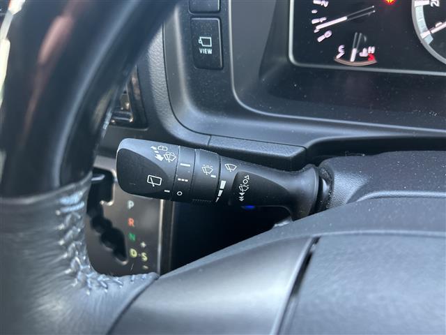 ハイエースバン スーパーGL ダークプライムII 禁煙車/4WD/ワンオーナー/社外ナビ/全方位カメラ/フルセグTV/両側イージークローザー/レーンキープアシスト/衝突軽減ブレーキ/コーナーセンサー/社外フロアマット/ETC/ドライブレコーダー(19枚目)