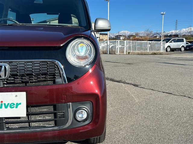 Ｎ－ＯＮＥ プレミアム　禁煙車　純正ナビ　衝突被害軽減システム　ＢＳＭ　バックカメラ　フォグランプ　プッシュスタート　スマートキー　純正フロアマット　純正アルミホイール　ベンチシート　ドアバイザー　Ｂｌｕｅｔｏｏｔｈ　ＤＶＤ（32枚目）