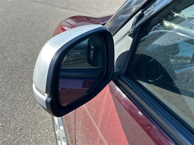 Ｎ－ＯＮＥ プレミアム　禁煙車　純正ナビ　衝突被害軽減システム　ＢＳＭ　バックカメラ　フォグランプ　プッシュスタート　スマートキー　純正フロアマット　純正アルミホイール　ベンチシート　ドアバイザー　Ｂｌｕｅｔｏｏｔｈ　ＤＶＤ（40枚目）