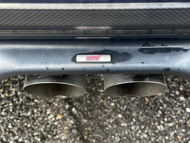 インプレッサスポーツ 2.0i-Sアイサイト 禁煙車 4WD TRDエアロ 純正ナビ アイサイト プッシュスタート スマートキー×2 デイライト ETC MTモード付(パドルシフト有) LEDヘッドライト 純正フロアマット 純正アルミホイール(40枚目)