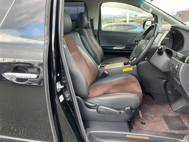 アルファード 240S タイプゴールド 純正HDDナビ・フルセグTV・USB・Bluetooth・前後サンルーフ・フリップダウンモニター・クルーズコントロール・両側パワースライドドア・バックカメラ・ハーフレザーシート・純正マット・スペアキー(5枚目)