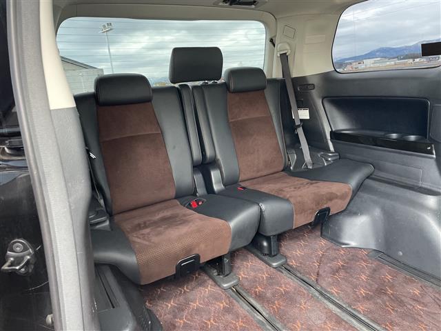 アルファード 240S タイプゴールド 純正HDDナビ・フルセグTV・USB・Bluetooth・前後サンルーフ・フリップダウンモニター・クルーズコントロール・両側パワースライドドア・バックカメラ・ハーフレザーシート・純正マット・スペアキー(7枚目)